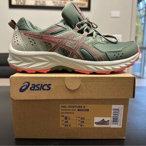 Ladies Size 8.5 ASICS Trail Runner Shoes - Worn Once